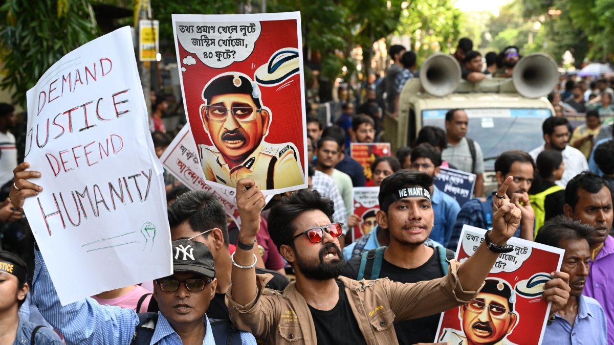 The protest march was organised under the banner of West Bengal Junior Doctors’ Front (WBJDF) | Salil Bera